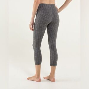 Lululemon Wunder Under Crop Leggings Grey Ziggy Wee Textured Pattern Size 4/6